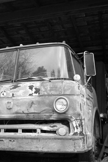 Photography: Old Trucks Series